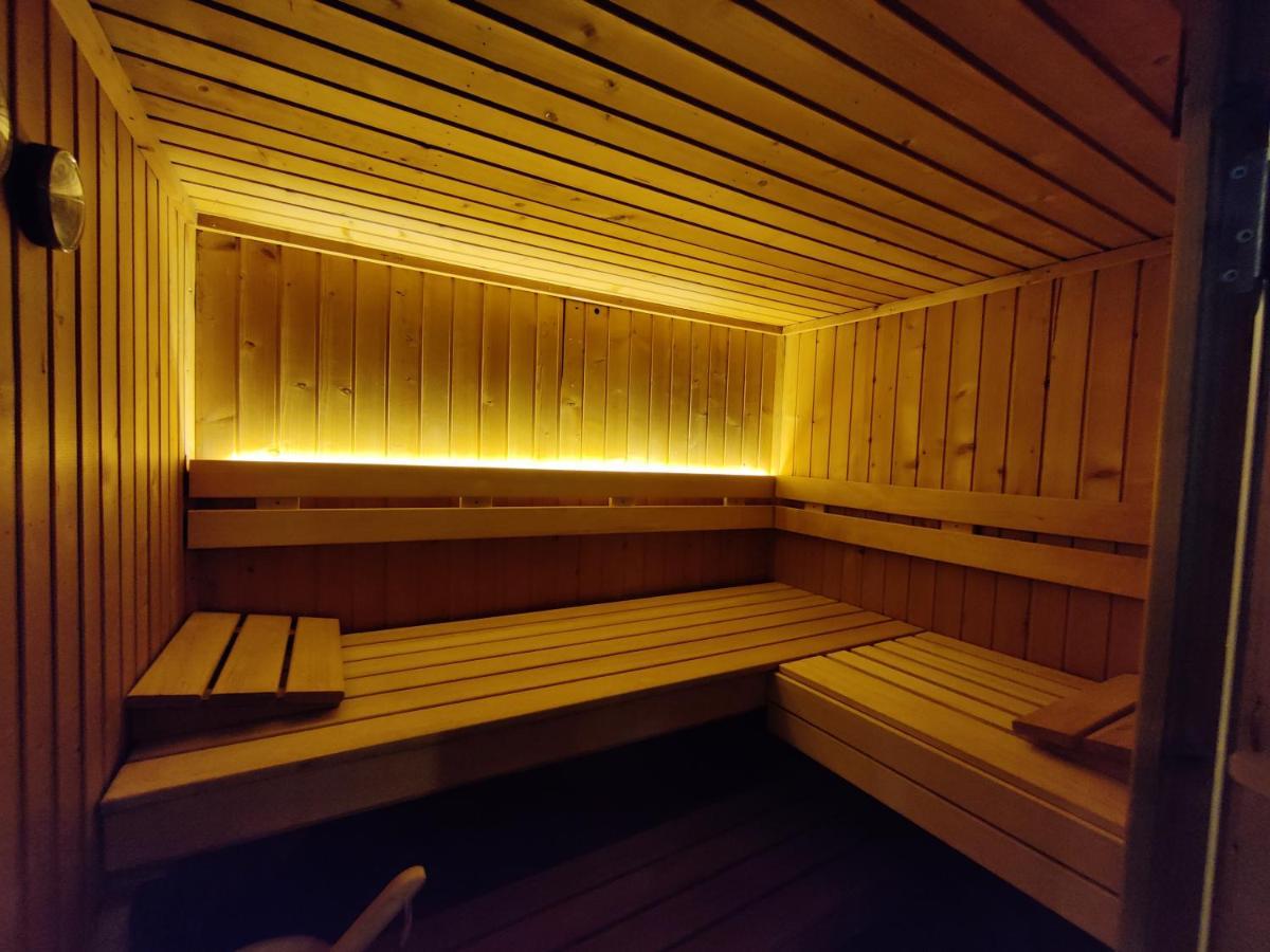 Luxe Vakantiehuis Met Sauna De Barn Bergen Exterior photo